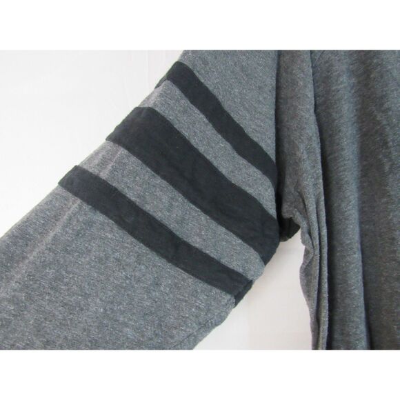 Torrid Gray Varsity Stripe Tee – Size 3 (EUC) - Picture 3 of 4